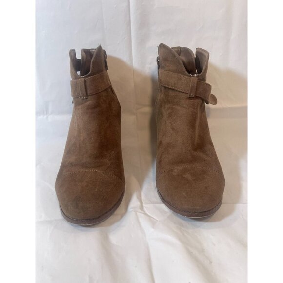 CHARLOTTE Russe Khaki Women's Ankle Faux Suede Boots Size 9 Side Zipper - Picture 1 of 14